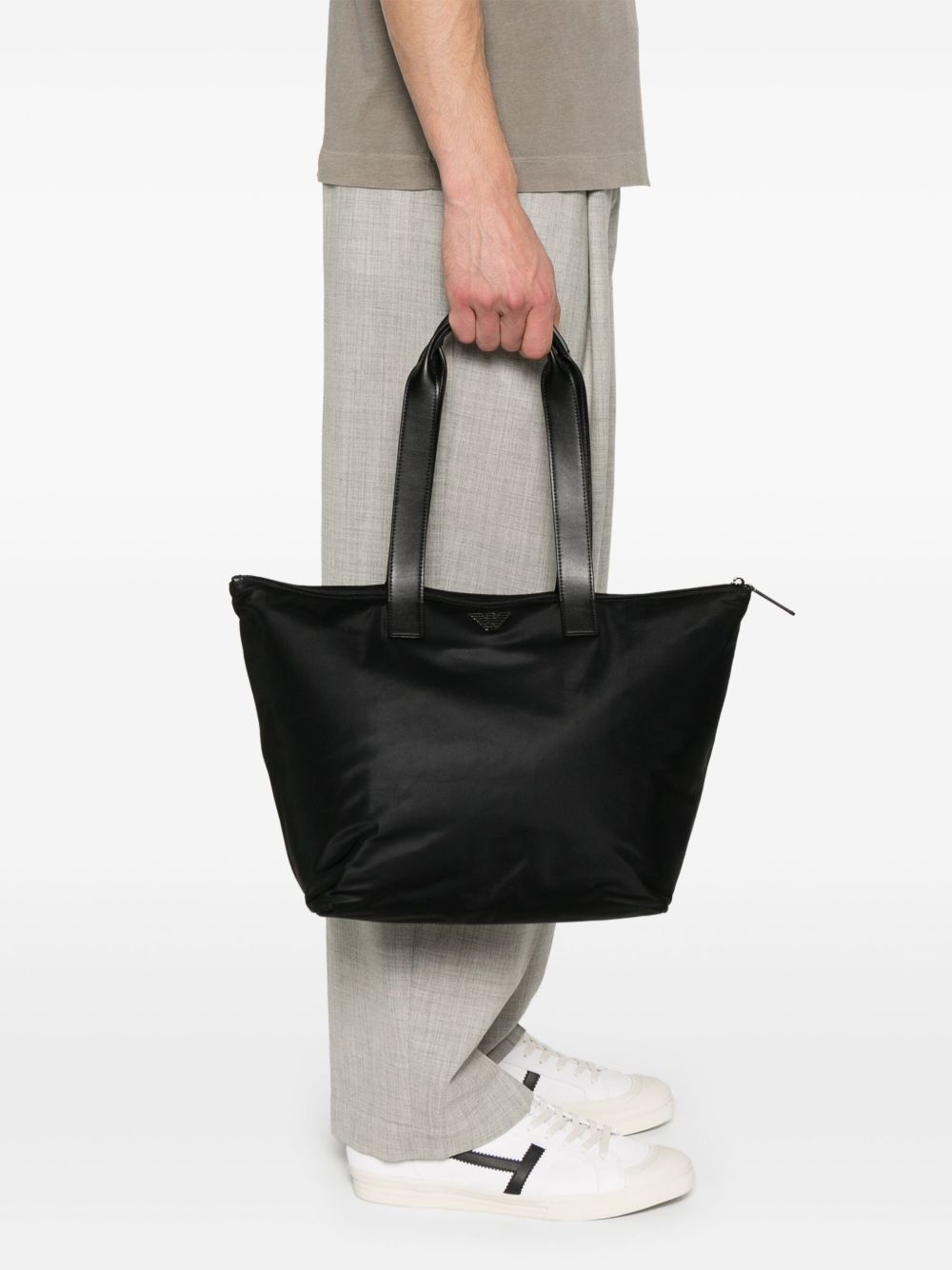Emporio Armani Bags.. Black EM001797AF13454UC001 (EMPORIO ARMANI / トートバッグ ) | EMPORIO ARMANI (エンポリオ アルマーニ)(4)