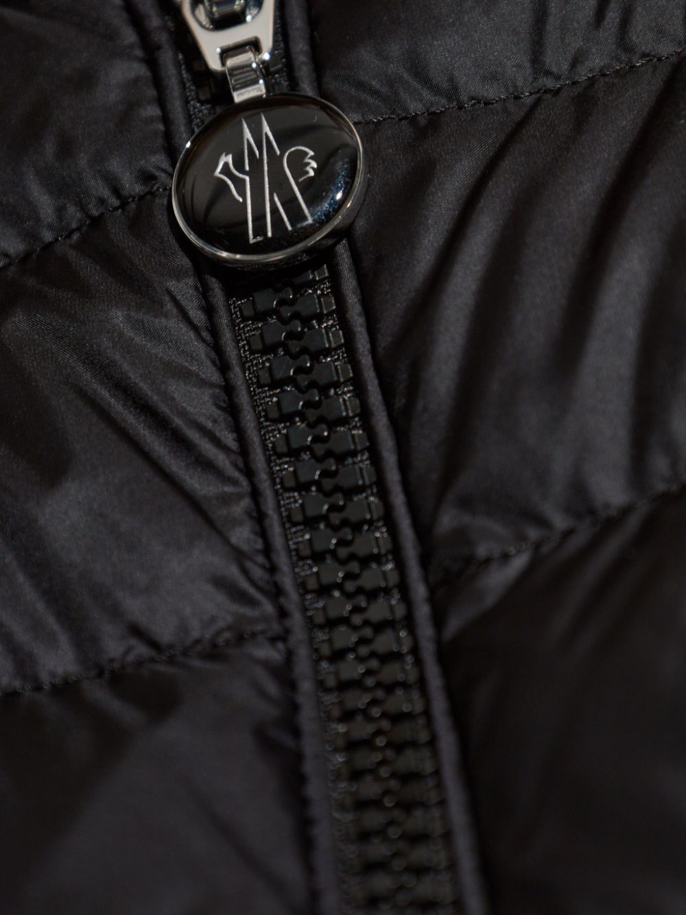 Moncler Jackets Black K10931A00067597YF999 (Moncler / ベスト ) | Moncler (モンクレール)(3)