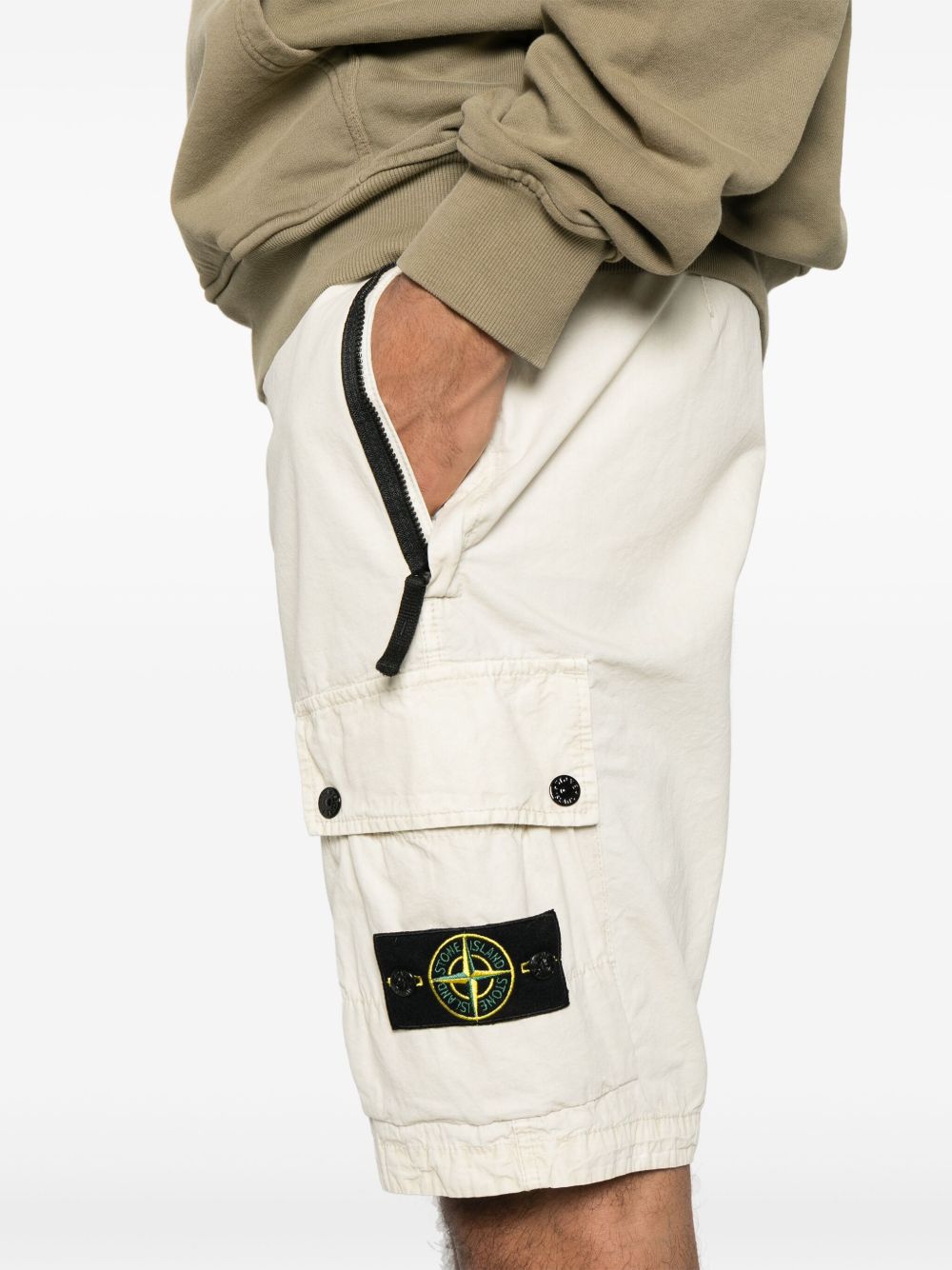 Stone Island Shorts Beige K1S15L100011S00WAV0195 (STONE ISLAND / ショートパンツ ) | STONE ISLAND (ストーンアイランド)(3)