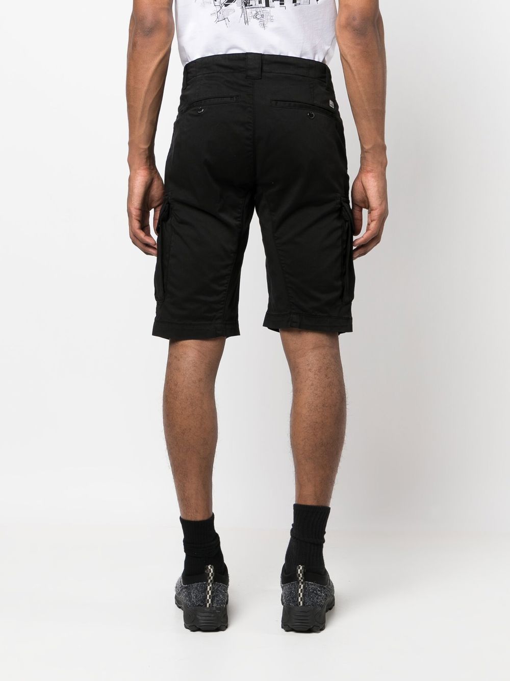 C.P.Company Shorts Black 18CMBE116A005694G999 (C.P. Company / ショートパンツ ) | C.P. Company (シーピーカンパニー)(1)