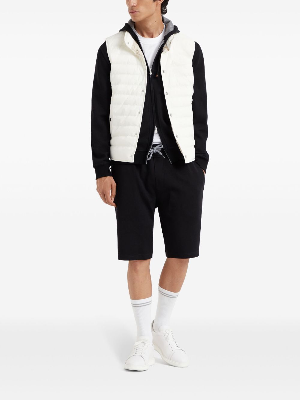 Brunello Cucinelli Shorts Black MM8313242GC101 (Brunello Cucinelli / ショートパンツ ) | Brunello Cucinelli (ブルネロ・クチネリ)(1)
