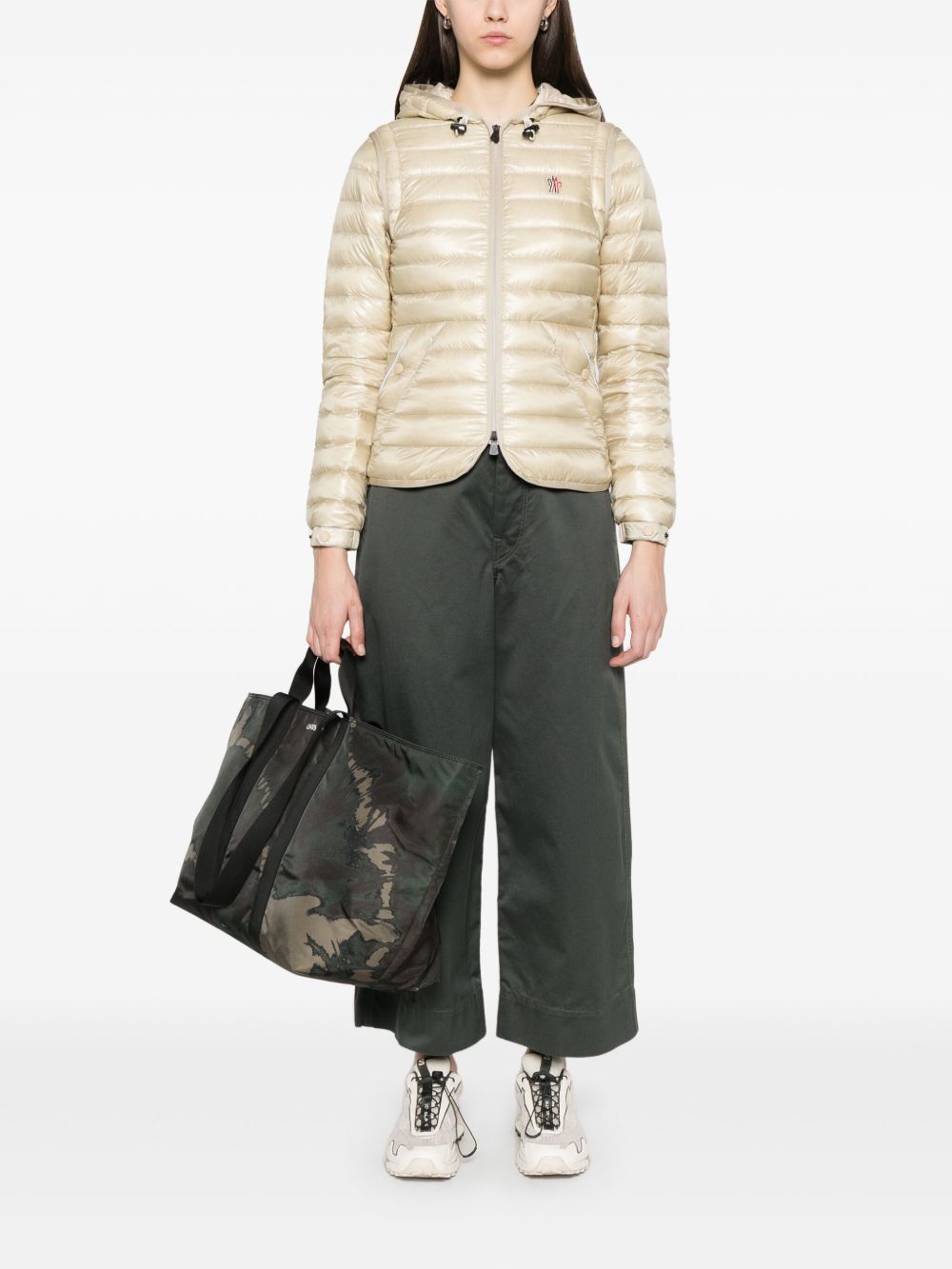 MONCLER GRENOBLE Coats Golden K10981A00008597X620E (Moncler Grenoble / ダウンジャケット・コート ) | Moncler Grenoble (モンクレール グルノーブル)(2)