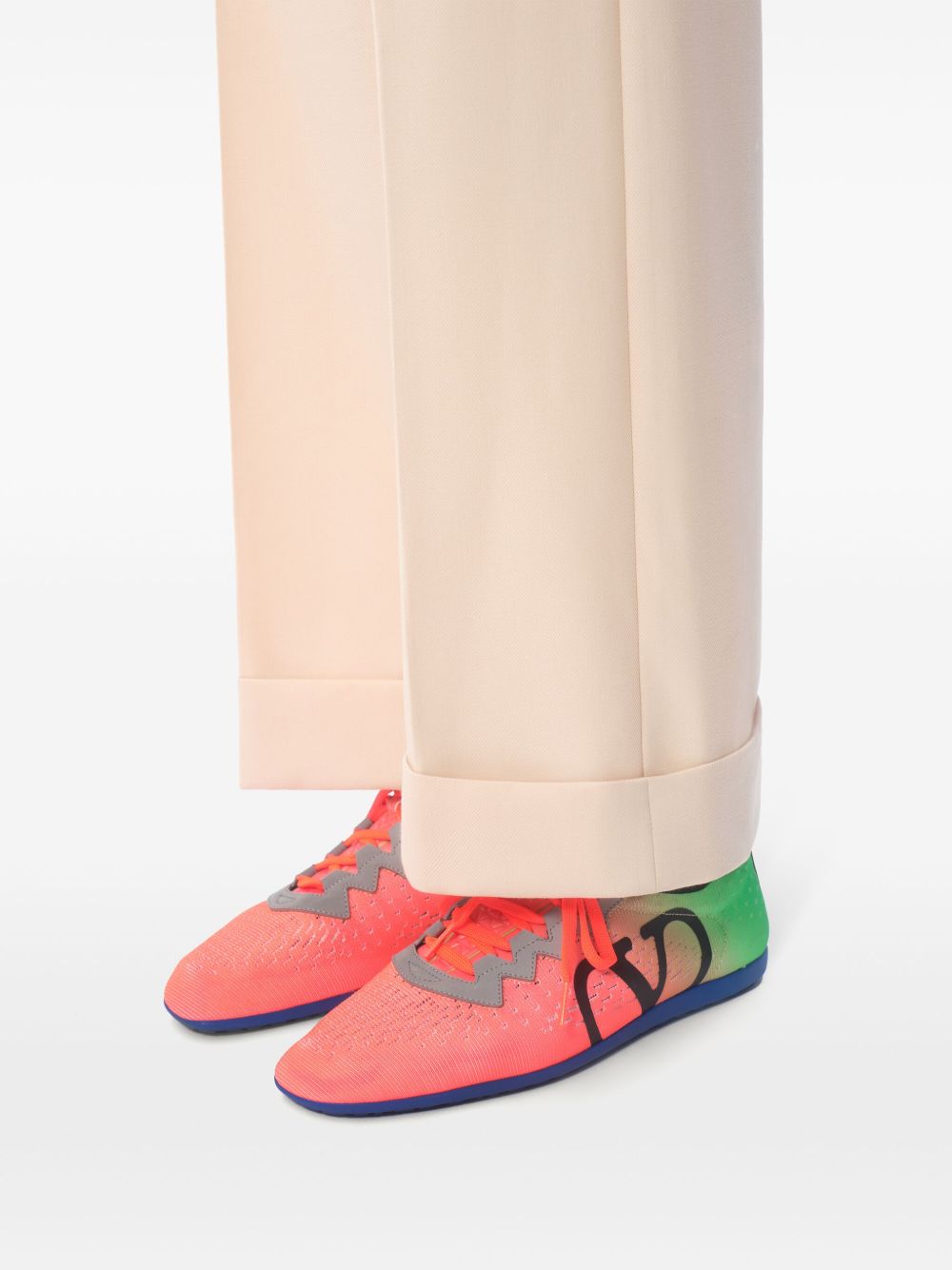 Valentino Garavani Sneakers Red YS0J55RWLRH8 (Valentino Garavani / スニーカー ) | Valentino Garavani (ヴァレンティノ)(1)