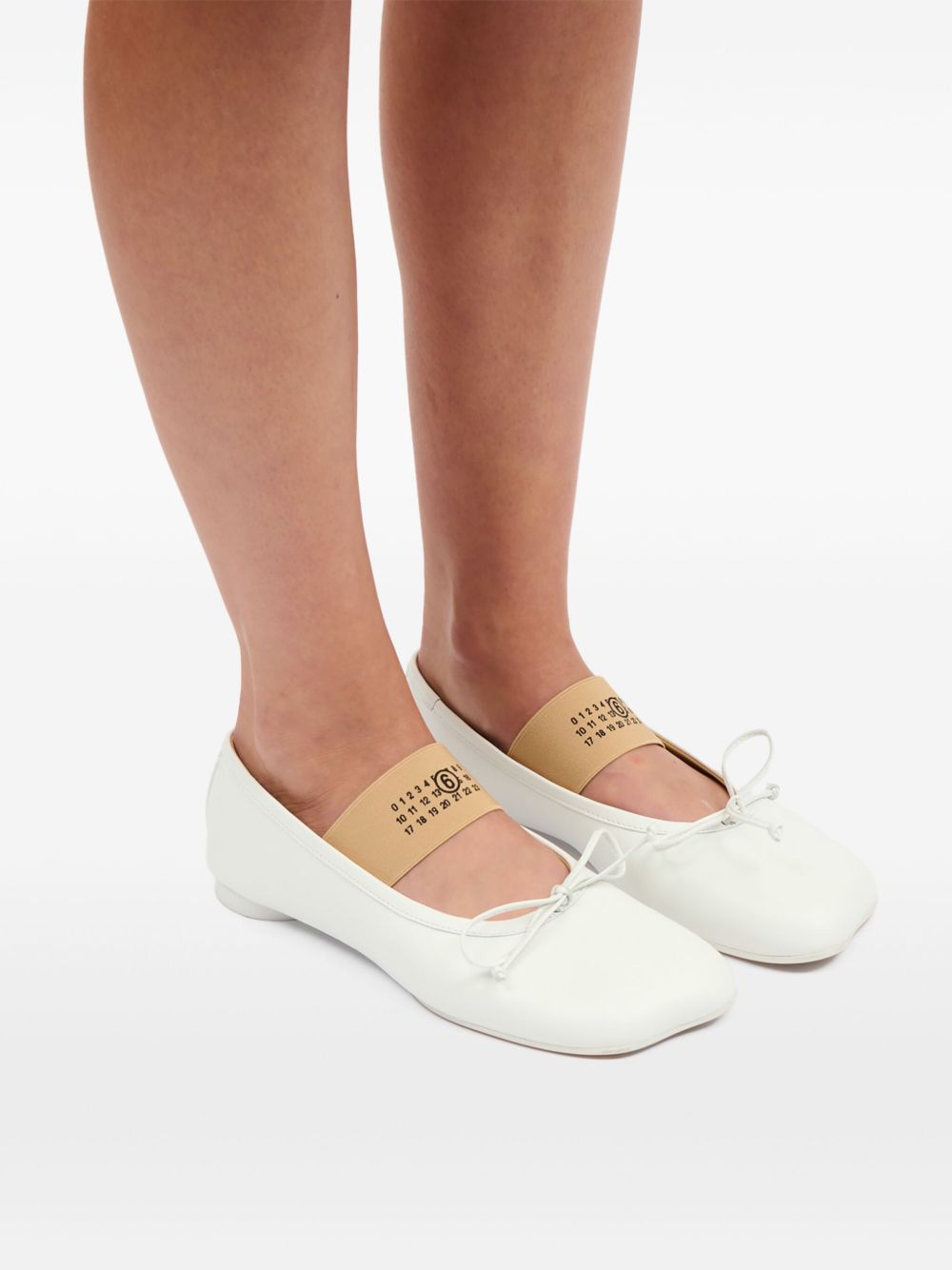 MM6 Maison Margiela Flat shoes White S59WZ0099P3628T1003 (MM6 Maison Margiela / フラットシューズ ) | MM6 Maison Margiela (エムエムシックス)(1)