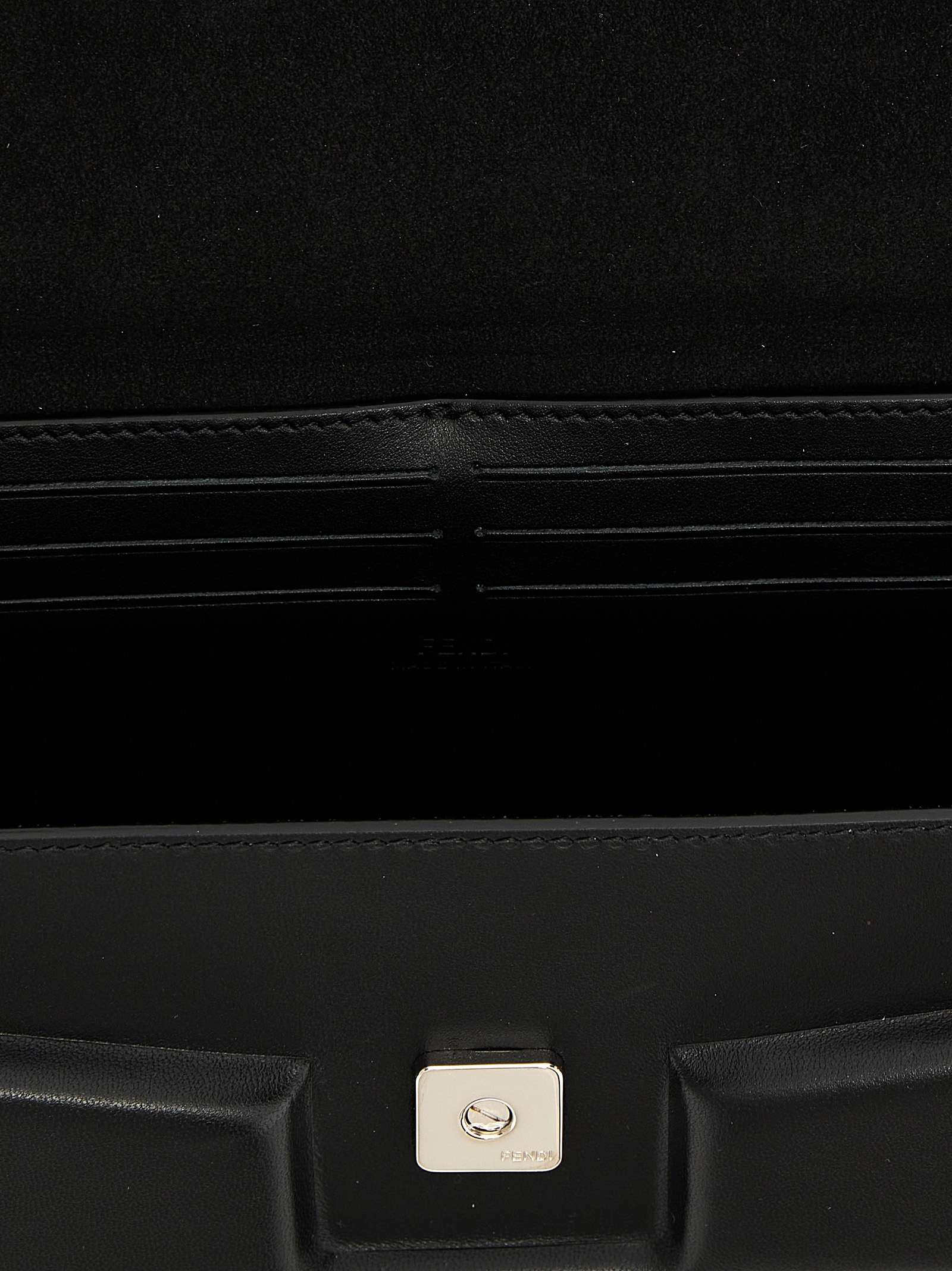 'Baguette Soft Trunk' crossbody bag 7VA565ASIVF0GXN (FENDI / ハンドバッグ・ショルダーバッグ ) | FENDI (フェンディ)(3)