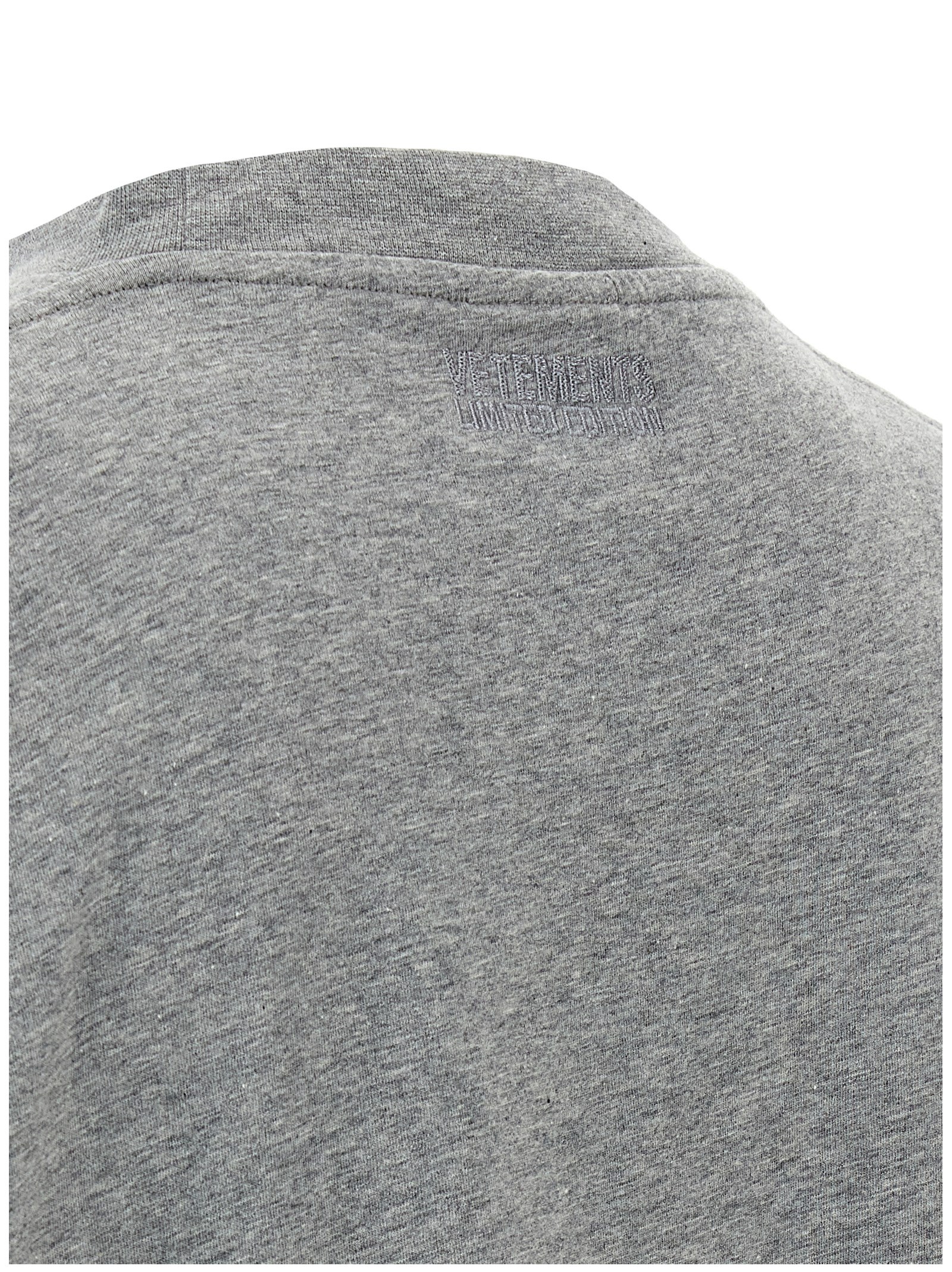 'Goth' T-shirt UA66TR645GGREYMELANGE (VETEMENTS / Tシャツ・カットソー ) | VETEMENTS (ヴェトモン)(3)