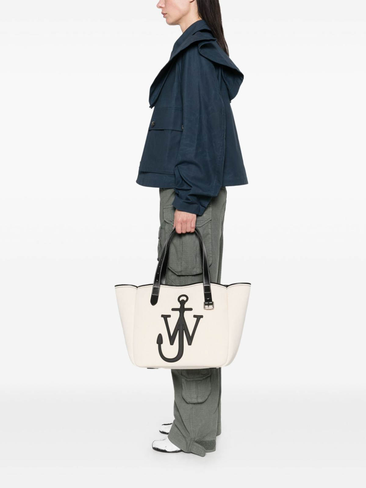Anchor Logo Shopping Bag HB0545FA0388002 (JW Anderson / ハンドバッグ・ショルダーバッグ ) | JW Anderson (ジェイダブリュー アンダーソン)(1)