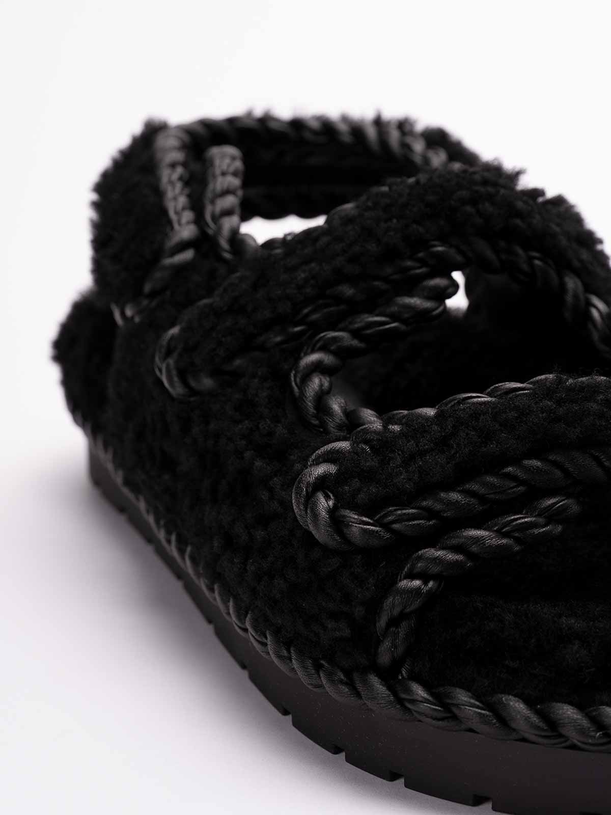 Jack Flat Sandal` 775343V4VB11000（サンダル）｜Bottega Veneta