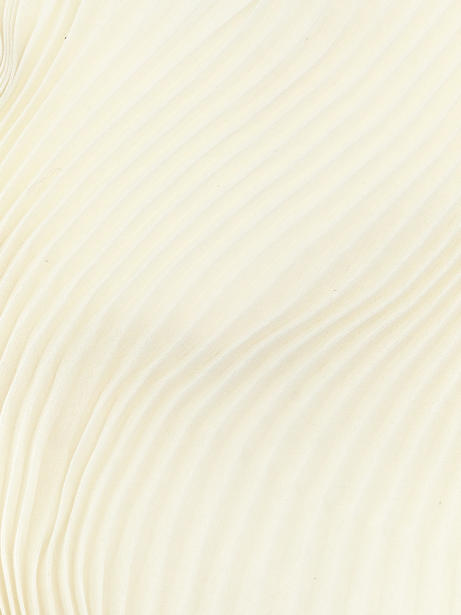 'Washi Pleats' stole IM56AD10106 (ISSEY MIYAKE / スカーフ・マフラー ) | ISSEY MIYAKE (イッセイ ミヤケ)(2)