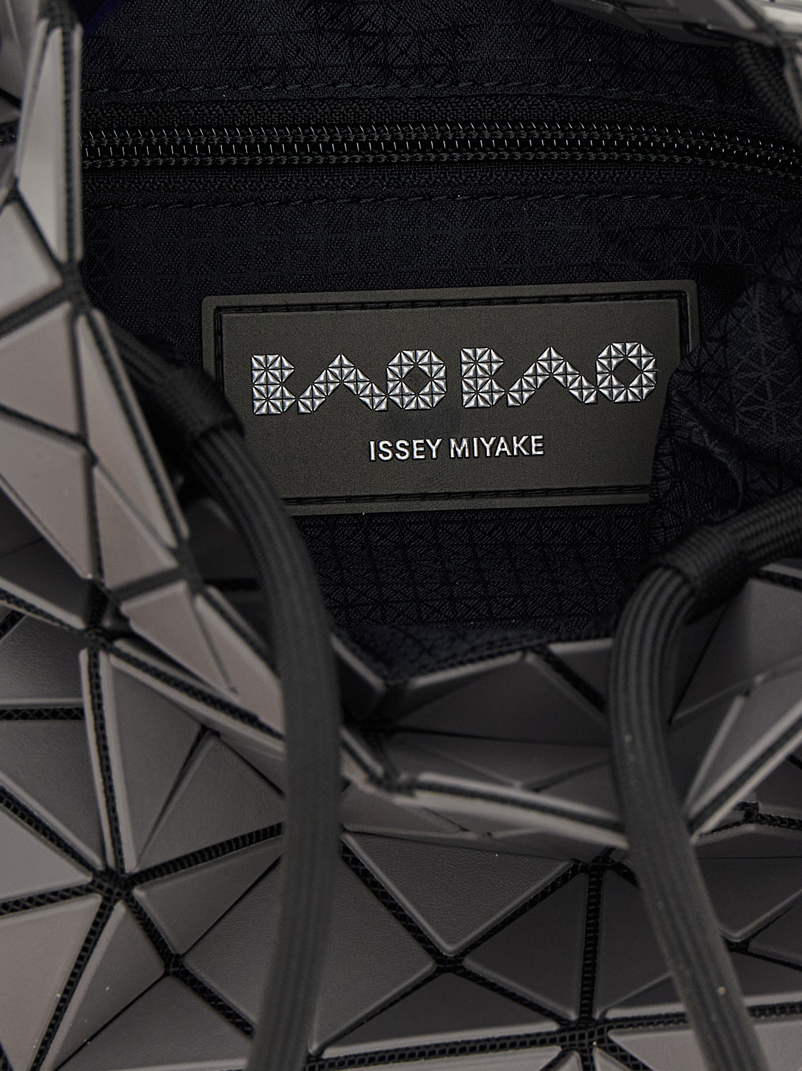'Wring' bucket bag BB56AG56118 (BAO BAO ISSEY MIYAKE / ハンドバッグ・ショルダーバッグ ) | BAO BAO ISSEY MIYAKE (バオバオイッセイミヤケ)(3)