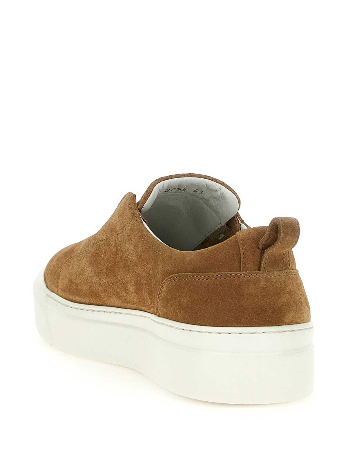 Sneakers in suede leather USSA279N0120407003 (Kiton / スニーカー ) | Kiton (キートン)(3)