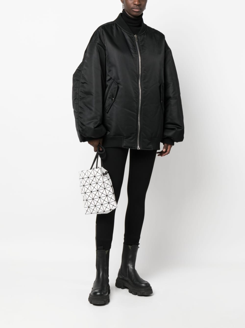 Bao Bao Issey Miyake Bags.. White BB36AG531WRING01 (BAO BAO ISSEY MIYAKE / ハンドバッグ・ショルダーバッグ ) | BAO BAO ISSEY MIYAKE (バオバオイッセイミヤケ)(2)