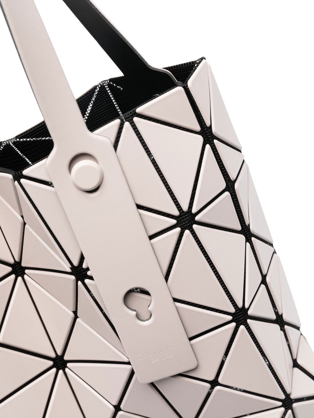 Bao Bao Issey Miyake Bags.. Beige BB36AG652LUCENT42 (BAO BAO ISSEY MIYAKE / ハンドバッグ・ショルダーバッグ ) | BAO BAO ISSEY MIYAKE (バオバオイッセイミヤケ)(1)