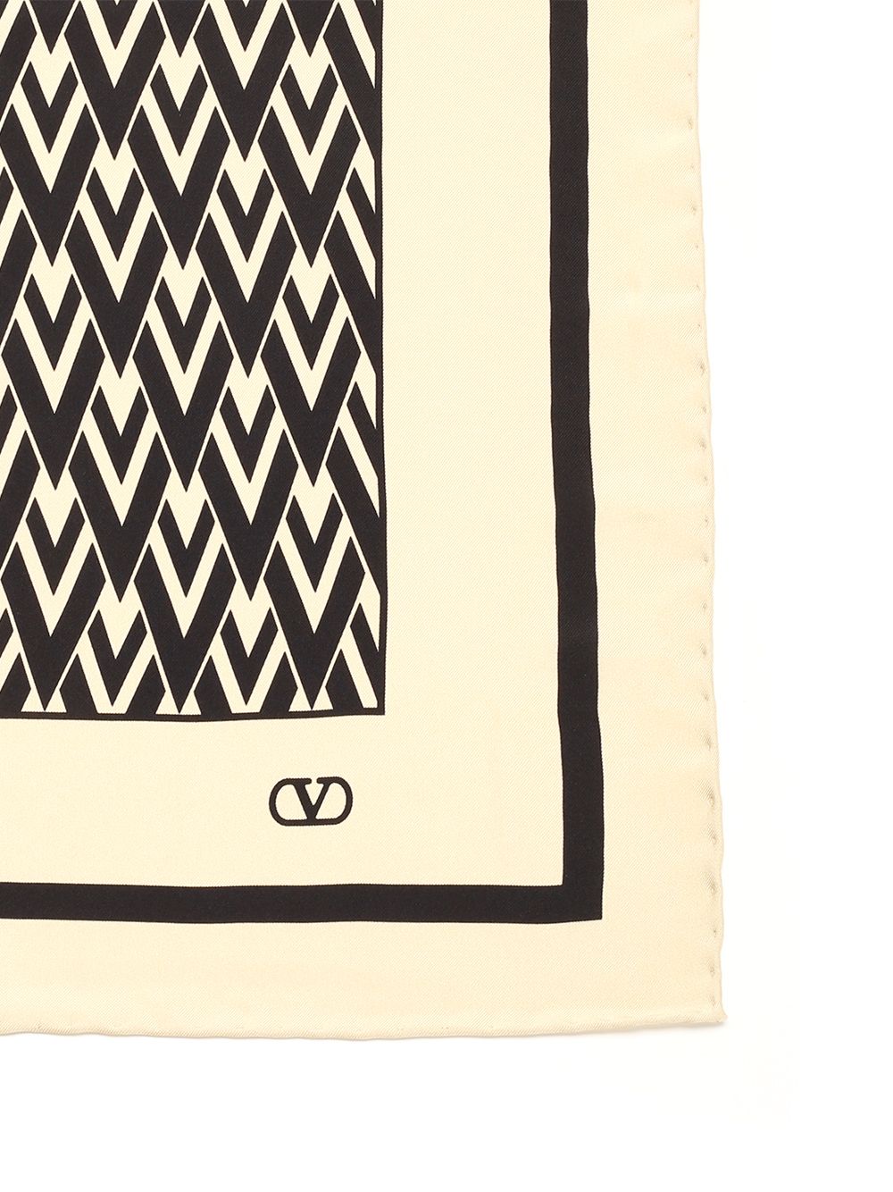 Silk scarf 6Y2EI114DRQREX (Valentino Garavani / スカーフ・マフラー ) | Valentino Garavani (ヴァレンティノ)(1)