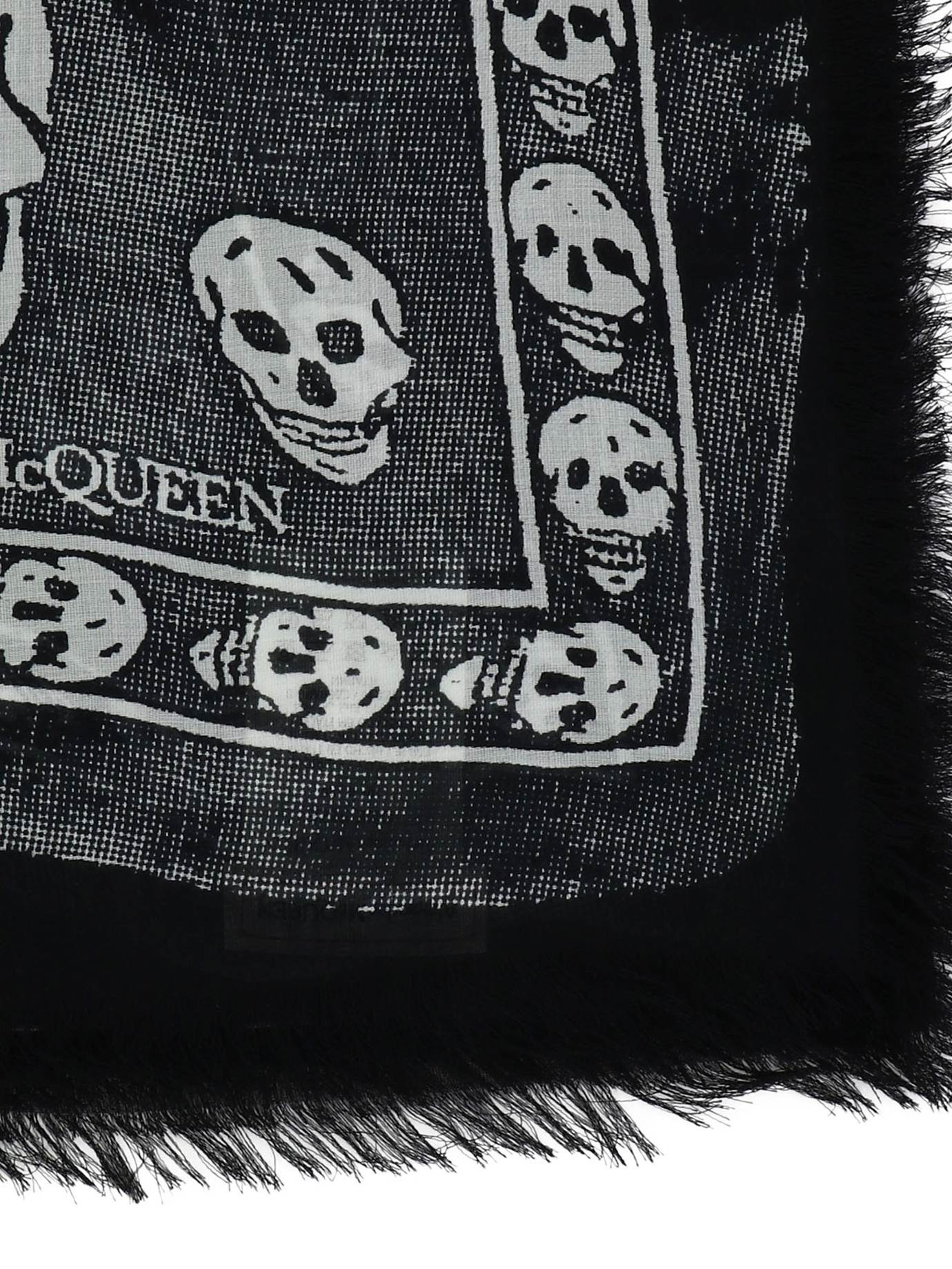 "Skull Trompe l'oeil" scarf 7924394418Q1077 (Alexander McQUEEN / スカーフ・マフラー ) | Alexander McQUEEN (アレキサンダー・マックイーン)(1)