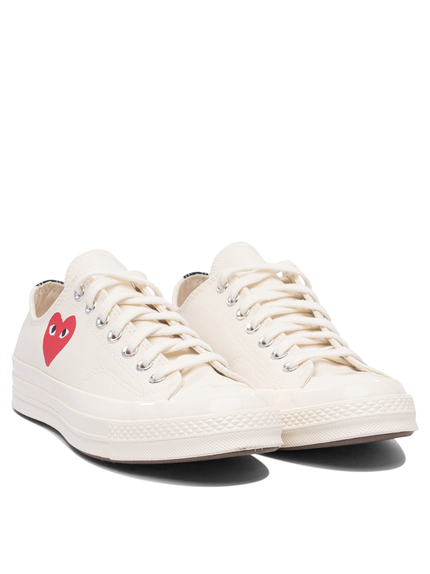 "Comme des Garçons x Converse Chuck Taylor '70" Sneakers AZK1280012WHITE (PLAY Comme Des Garçons / スニーカー ) | PLAY Comme Des Garçons (プレイ コムデギャルソン)(1)