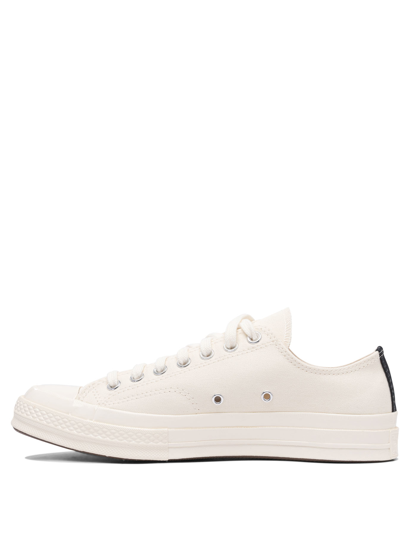 "Comme des Garçons x Converse Chuck Taylor '70" Sneakers AZK1280012WHITE (PLAY Comme Des Garçons / スニーカー ) | PLAY Comme Des Garçons (プレイ コムデギャルソン)(2)