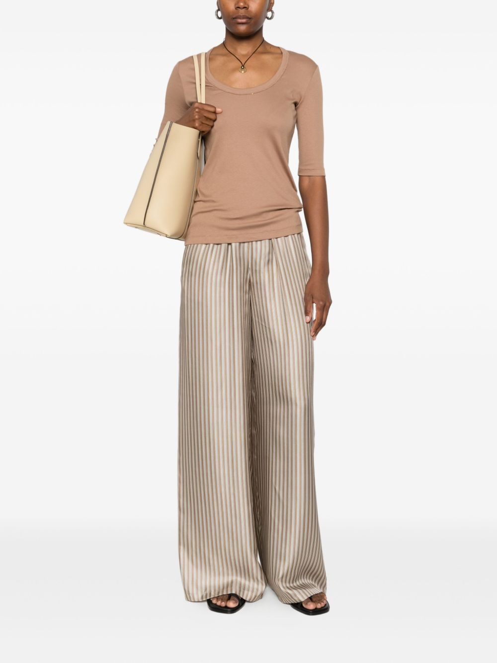 Fabiana Filippi Sweaters Camel JED215F603L5421268 (FABIANA FILIPPI / Tシャツ・カットソー ) | FABIANA FILIPPI (ファビアナフィリッピ)(1)