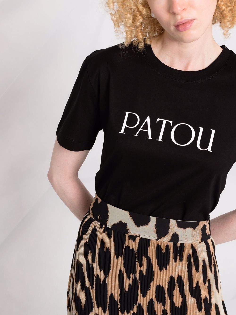 PATOU LOGO ORGANIC COTTON T-SHIRT JE0299999999B (Patou / Tシャツ・カットソー ) | Patou (パトゥ)(2)
