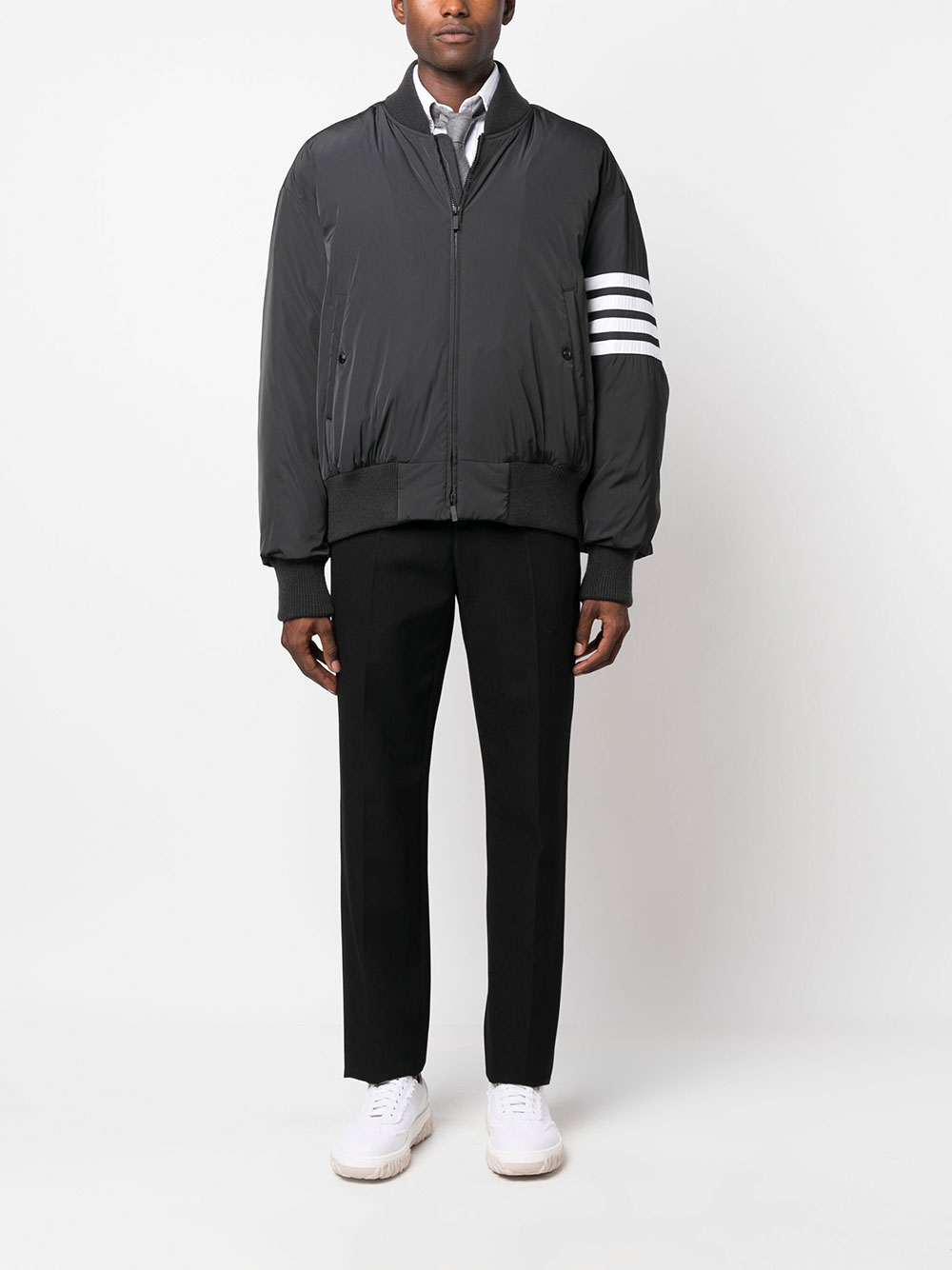 4-BAR STRIPE BOMBER JACKET MJD103X07259015 (Thom Browne / カジュアルジャケット・ベスト ) | Thom Browne (トム・ブラウン)(6)