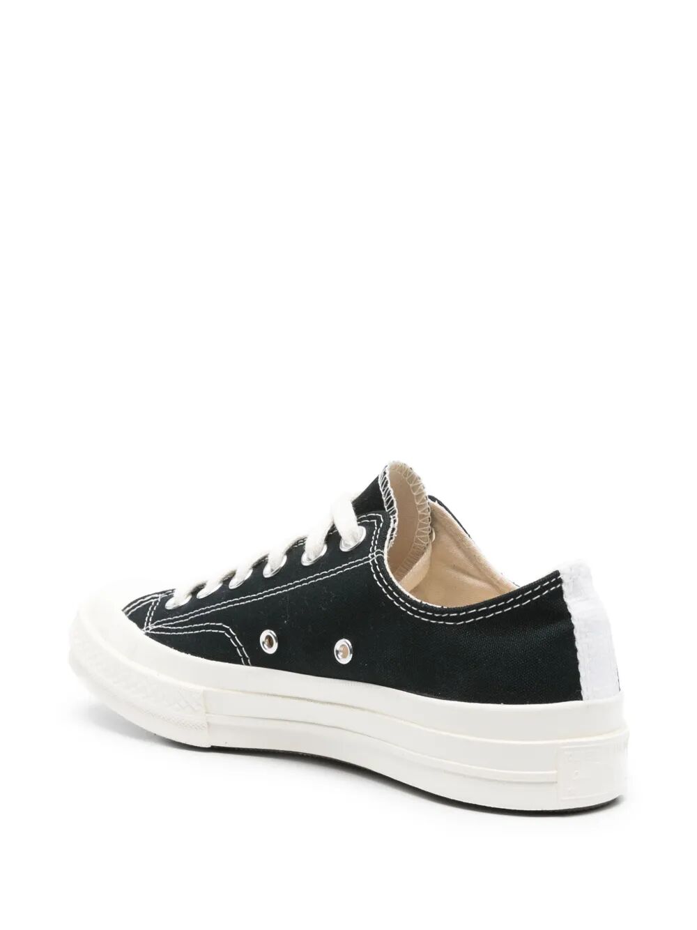 CHUCK TAILOR RED HEART LOW TOP SNEAKERS P1K128BLACK (PLAY Comme Des Garçons / スニーカー ) | PLAY Comme Des Garçons (プレイ コムデギャルソン)(2)