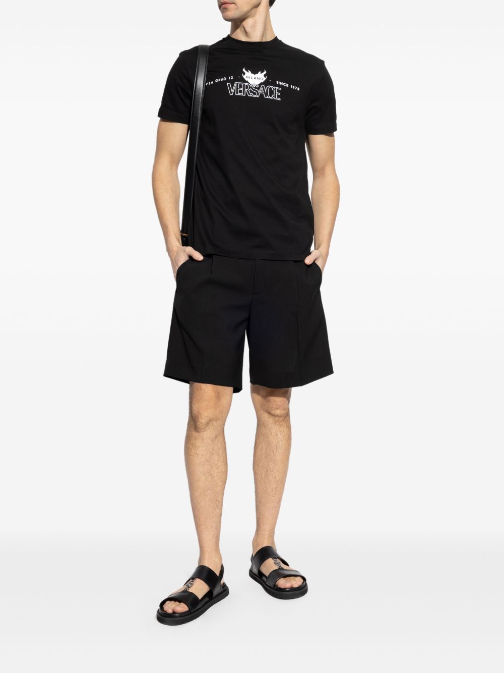 Versace T-shirts and Polos Black 10139441A143772B510 (VERSACE / Tシャツ・カットソー ) | VERSACE (ヴェルサーチェ)(4)
