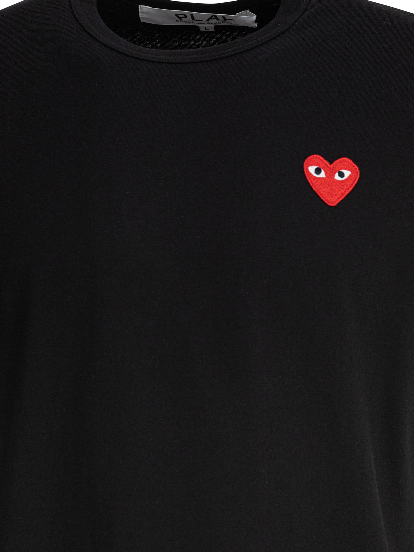 T-shirt with heart logo AXT1080511BLACK (PLAY Comme Des Garçons / Tシャツ・カットソー ) | PLAY Comme Des Garçons (プレイ コムデギャルソン)(2)