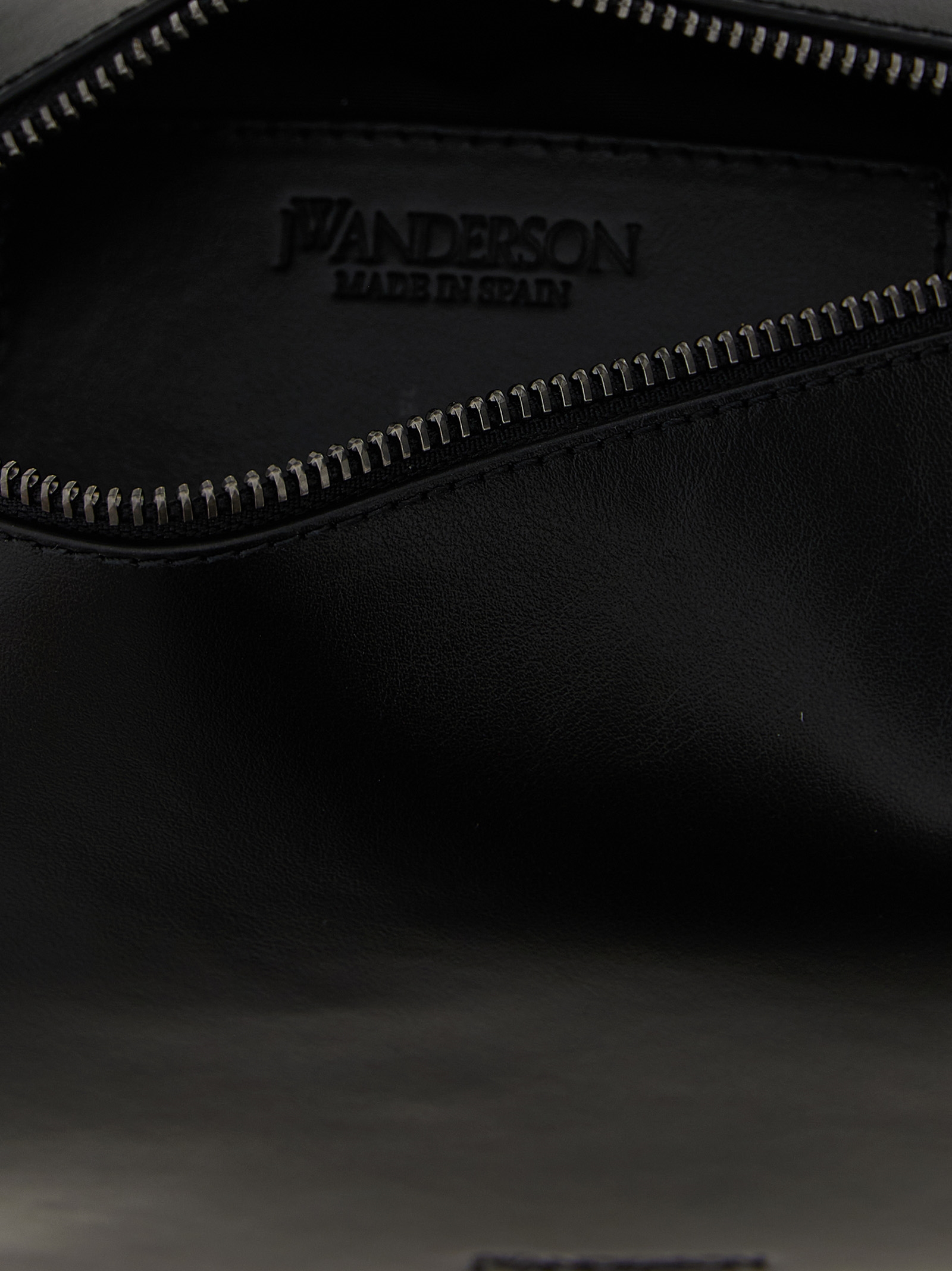 'The JWA Small Corner Bag' handbag HB0757LA0232999 (JW Anderson / ハンドバッグ・ショルダーバッグ ) | JW Anderson (ジェイダブリュー アンダーソン)(3)