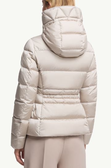 Moncler Jackets K20931A00151539ZD23P (Moncler / ダウンジャケット・コート ) | Moncler (モンクレール)(1)