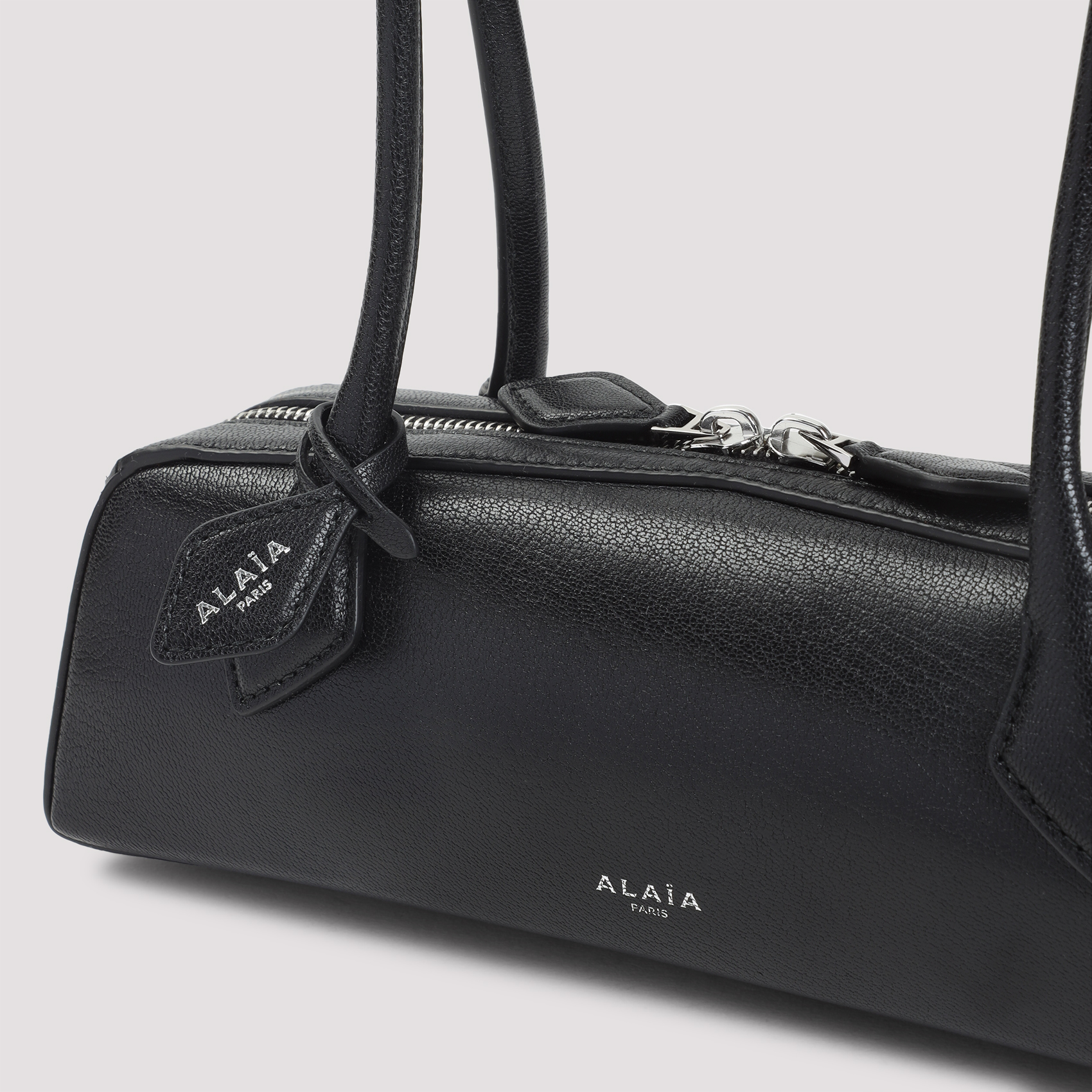 Small "Le Teckel" bag AA1S06029CA212999 (ALAIA / ハンドバッグ・ショルダーバッグ ) | ALAIA (アライア)(3)