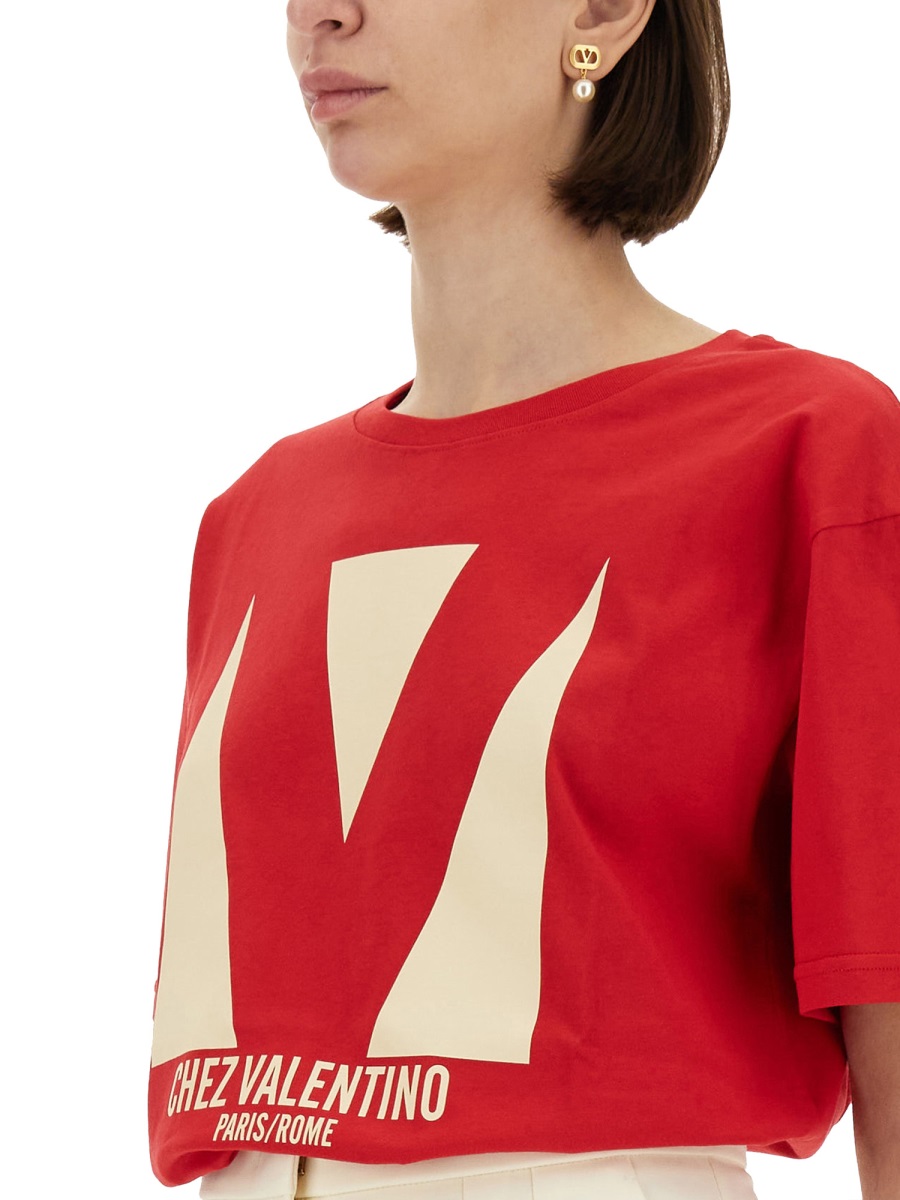 CHEZ VALENTINO