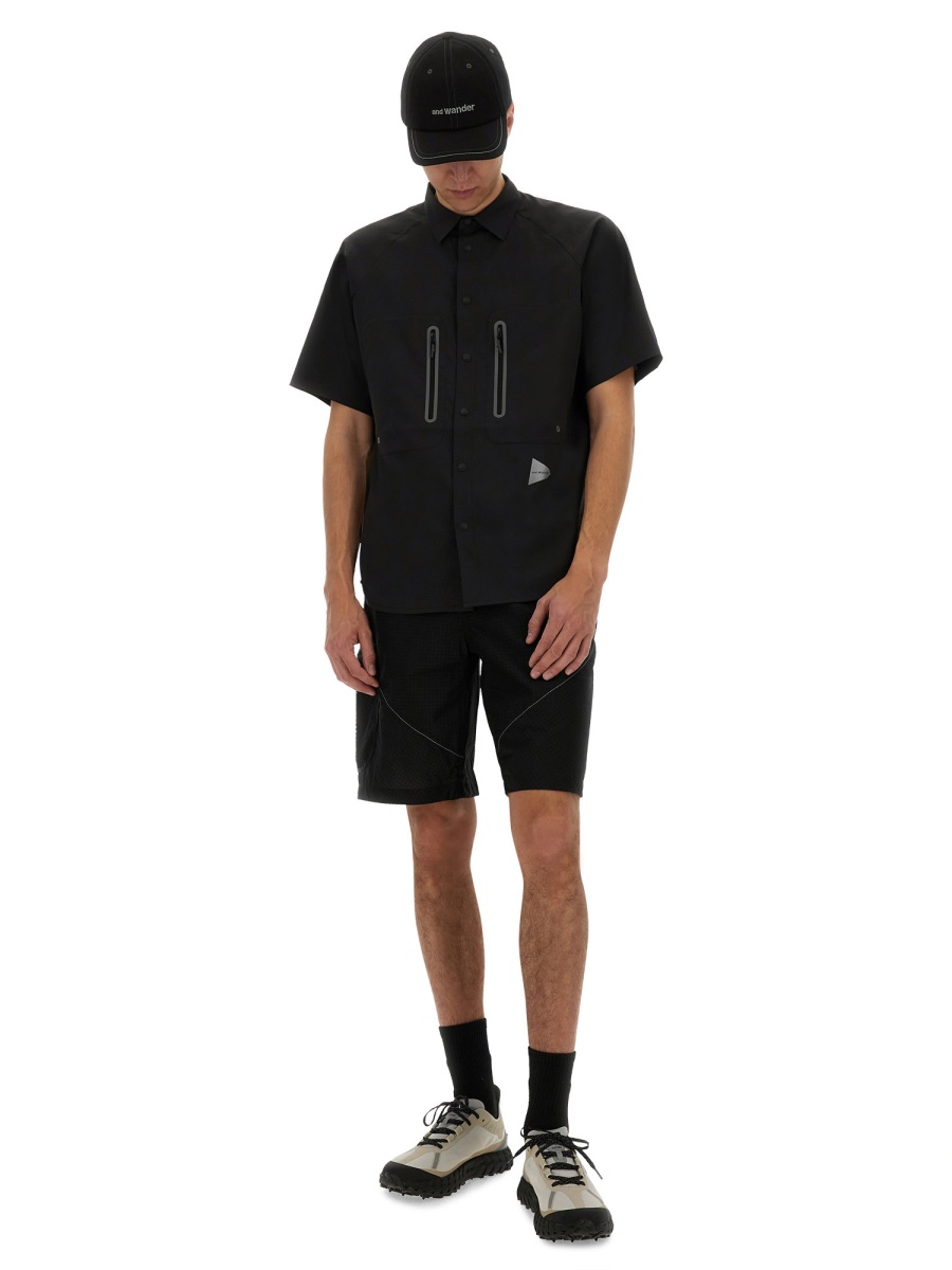 SHIRT WITH LOGO 5745153020010 (and wander / シャツ・ブラウス ) | and wander (アンドワンダー)(1)