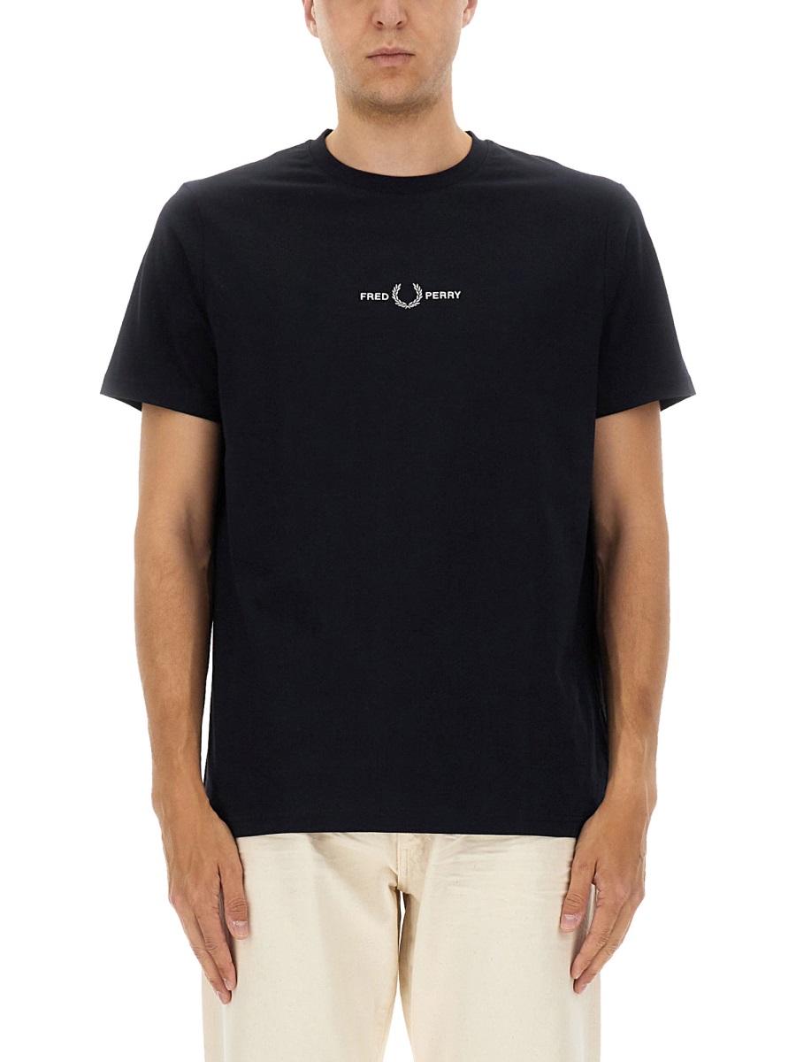 T-SHIRT WITH EMBROIDERED LOGO FPM458054248 (FRED PERRY / Tシャツ・カットソー ) | FRED PERRY (フレッドペリー)