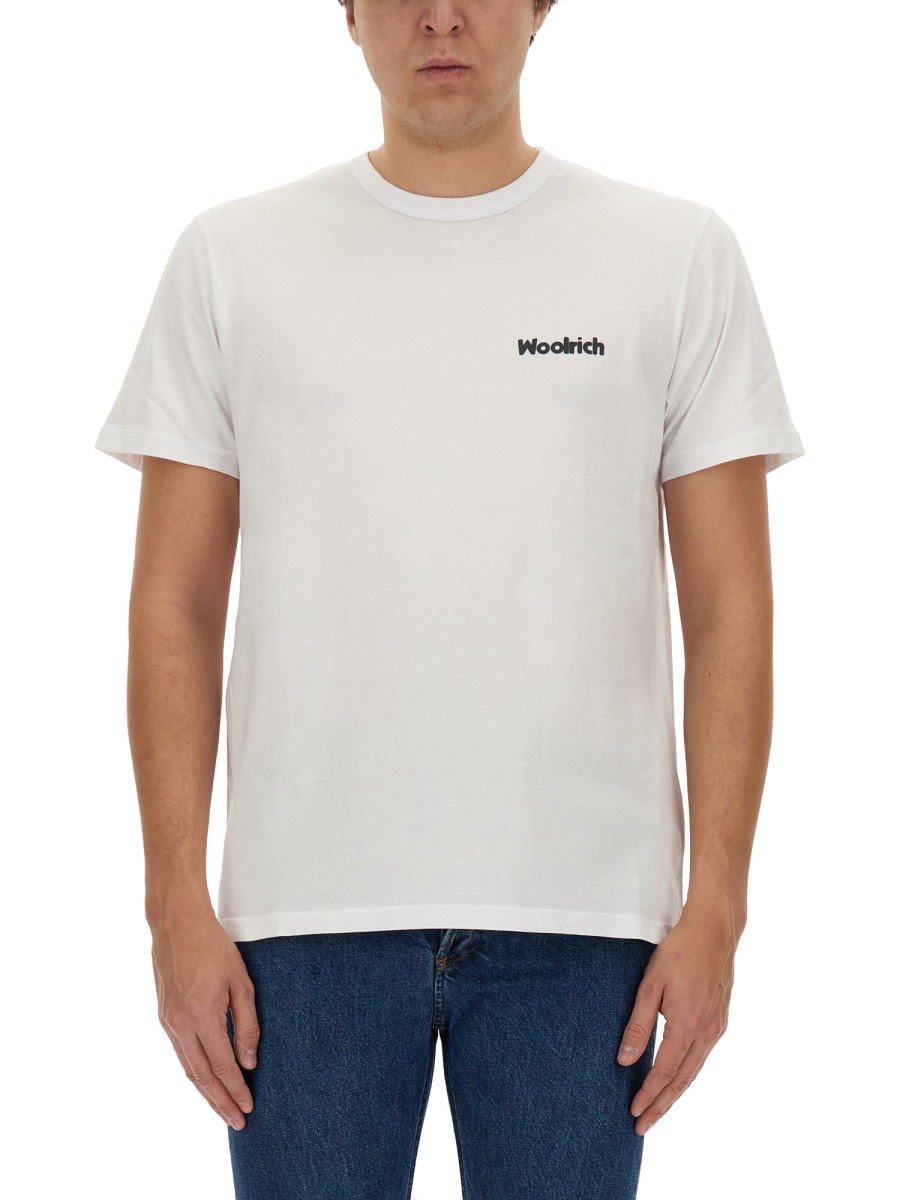 T-SHIRT WITH LOGO CFWOTE0120MRUT29268041 (WOOLRICH / Tシャツ・カットソー ) | WOOLRICH (ウールリッチ)
