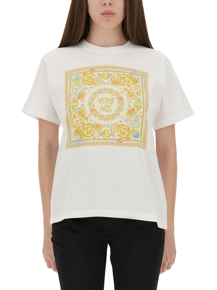 "UNDERWATER BAROQUE" T-SHIRT 10214531A157242W3A0 (VERSACE / Tシャツ・カットソー ) | VERSACE (ヴェルサーチェ)