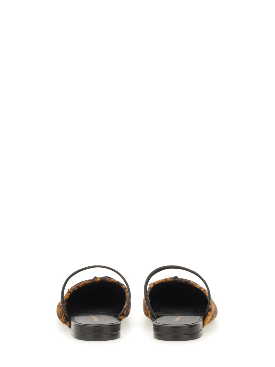 BALLERINA MULE "FIRST BOW" SL585Q1R (STUART WEITZMAN / サンダル ) | STUART WEITZMAN (スチュアートワイツマン)(2)