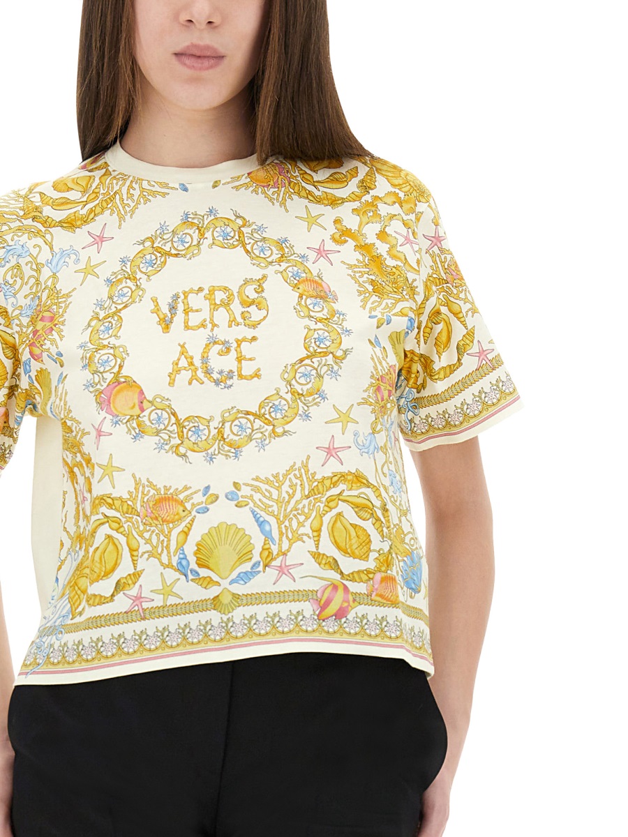 "UNDERWATER BAROQUE" T-SHIRT 10211001A154085K640 (VERSACE / Tシャツ・カットソー ) | VERSACE (ヴェルサーチェ)(3)