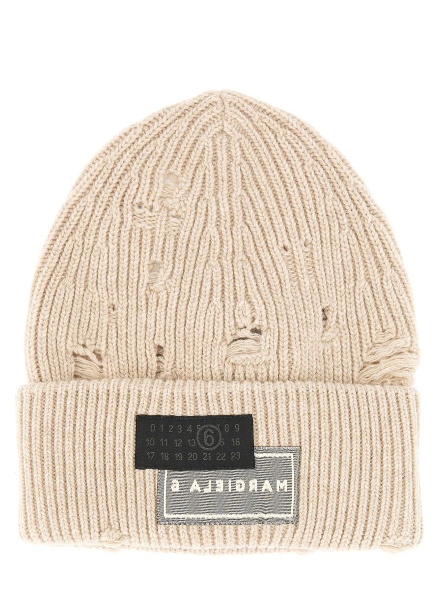 BEANIE HAT WITH LOGO SH0TB0001M13138806M (MM6 Maison Margiela / 帽子 ) | MM6 Maison Margiela (エムエムシックス)