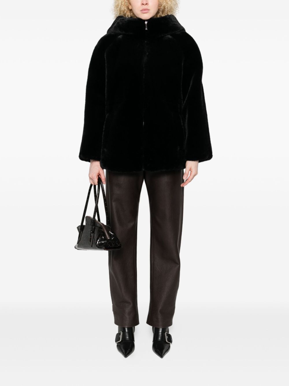 Emporio Armani Coats Black EW001467AF14618UC001 (EMPORIO ARMANI / カジュアルジャケット ) | EMPORIO ARMANI (エンポリオ アルマーニ)(1)