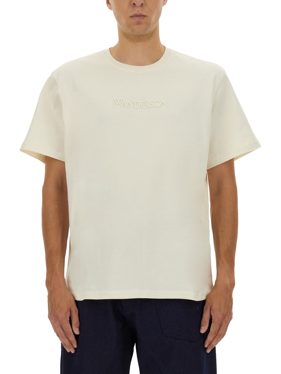 T-SHIRT WITH EMBROIDERED LOGO JT0258PG1510002 (JW Anderson / Tシャツ・カットソー ) | JW Anderson (ジェイダブリュー アンダーソン)