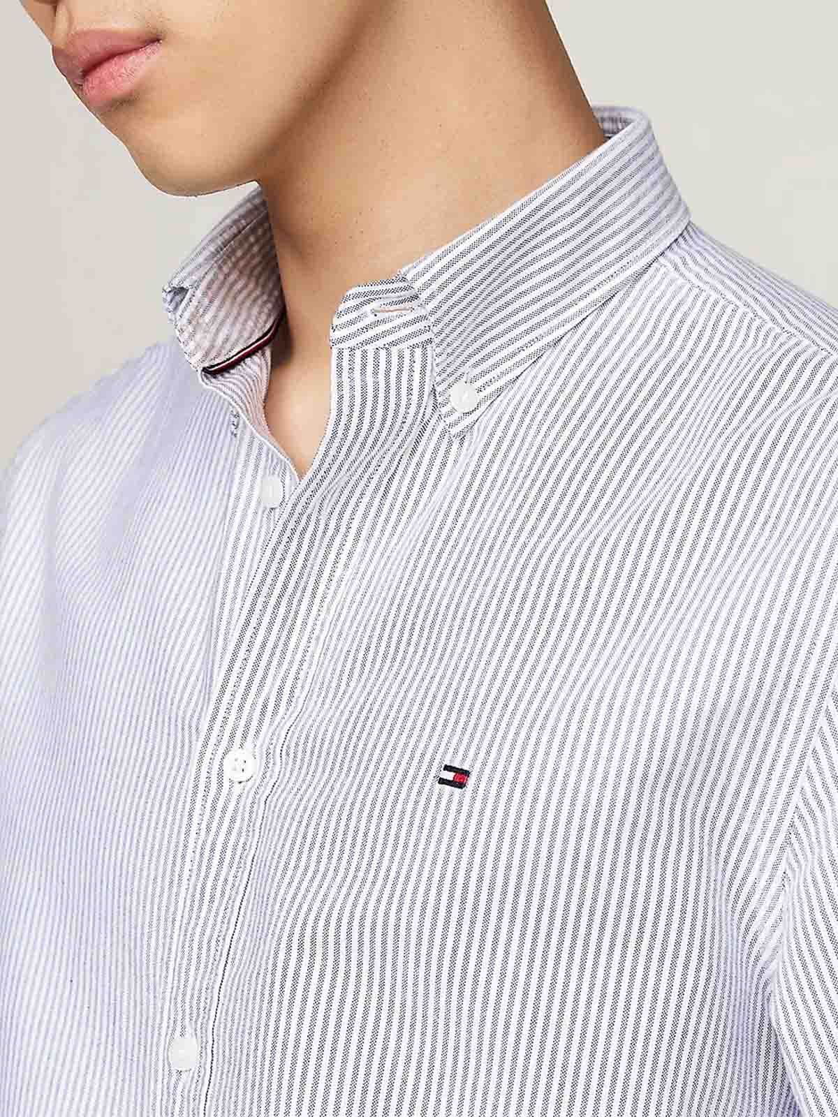 Oxford Heritage Regular Fit shirt on striped MW0MW362380A8 (TOMMY HILFIGER / シャツ・ブラウス ) | TOMMY HILFIGER (トミーフィルフィガー)(3)