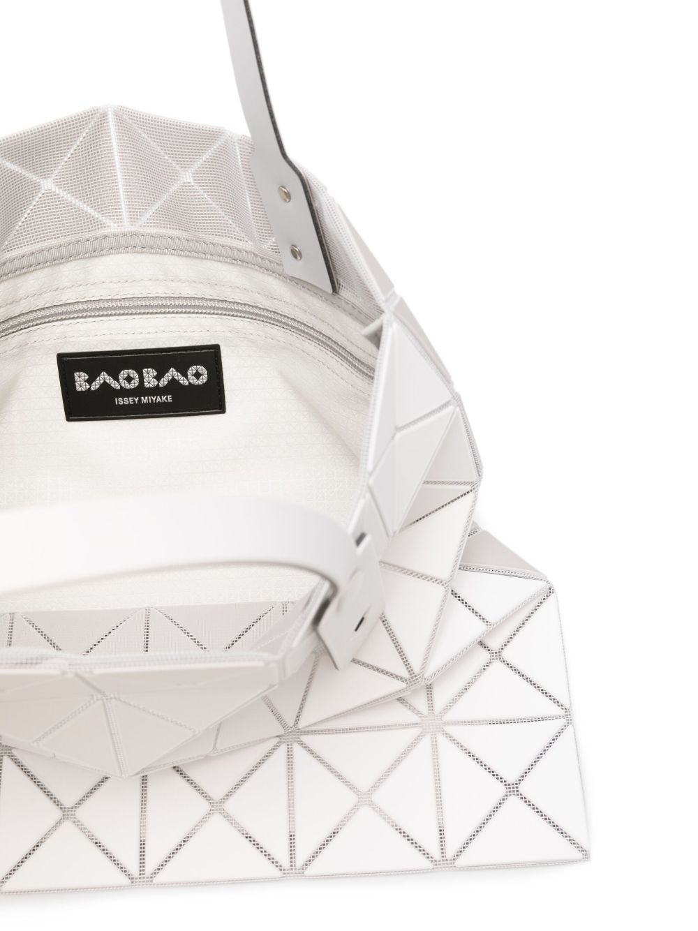 Bao Bao Issey Miyake Bags.. Light Grey BB58AG60307 (BAO BAO ISSEY MIYAKE / トートバッグ ) | BAO BAO ISSEY MIYAKE (バオバオイッセイミヤケ)(4)