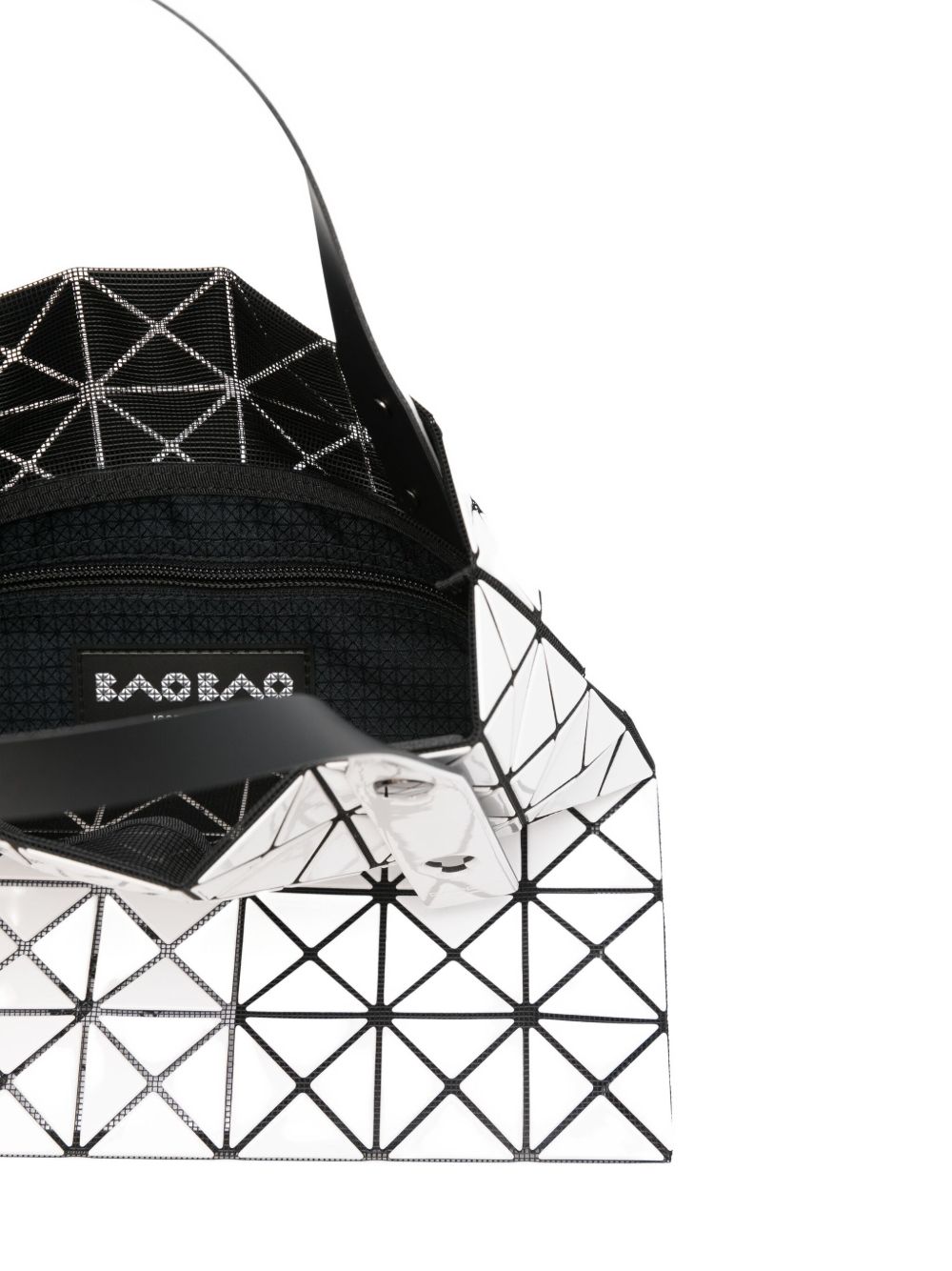 Bao Bao Issey Miyake Bags.. White BB58AG04701 (BAO BAO ISSEY MIYAKE / トートバッグ ) | BAO BAO ISSEY MIYAKE (バオバオイッセイミヤケ)(2)
