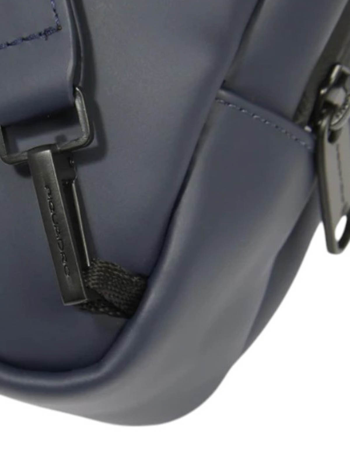 Borsello In Tessuto CA6909C2OWBLU (PIQUADRO / ハンドバッグ・ショルダーバッグ ) | PIQUADRO (ピクアドロ)(4)