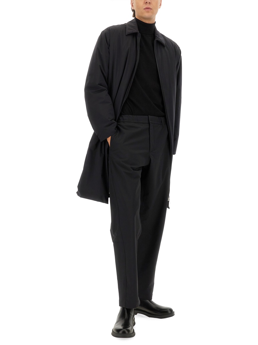 Black stretch nylon blend pant PT00067UL12846S9300 (Herno / パンツ ) | Herno (ヘルノ)(2)