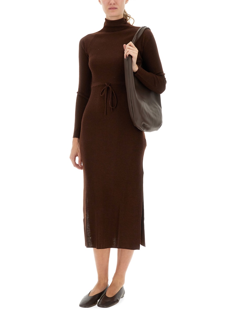 MIDI DRESS "MARIANNA" WVBEGF35208CAA (A.P.C. / ワンピース・ドレス・オールインワン ) | A.P.C. (アーペーセー)(1)