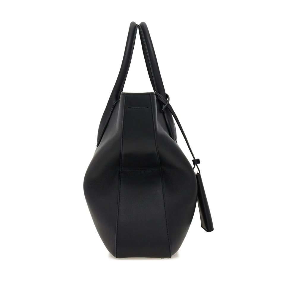 Luggage Ferragamo 2417530784724NERO（トートバッグ）｜FERRAGAMO