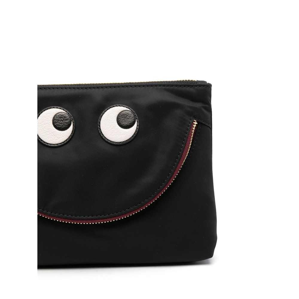 Small Leather Goods Anya Hindmarch 193559AW240051BLACK (ANYA HINDMARCH / クラッチバッグ・ポーチ ) | ANYA HINDMARCH (アニヤ・ハインドマーチ)(1)