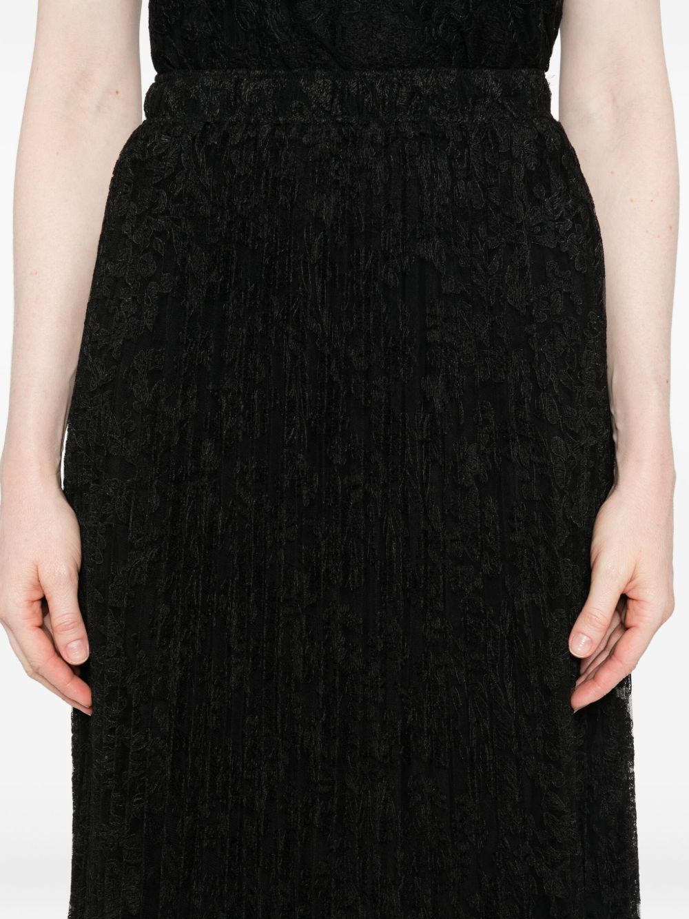 Ermanno Scervino Skirts Black D472O347CSEQC95708 (ERMANNO SCERVINO / スカート ) | ERMANNO SCERVINO (エルマンノ シェルヴィーノ)(4)