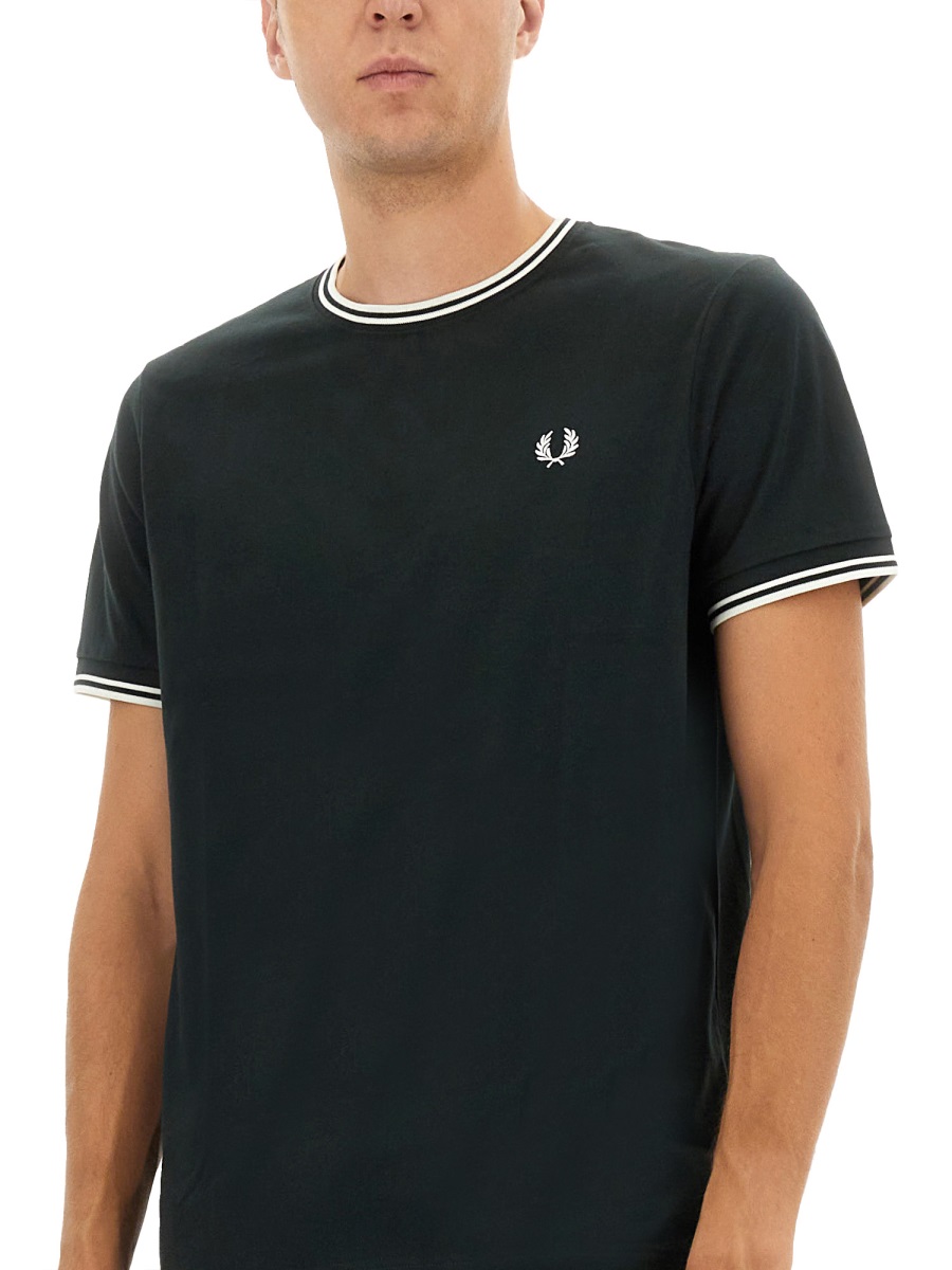DOUBLE STRIPE T-SHIRT FPM1588V55T50 (FRED PERRY / Tシャツ・カットソー ) | FRED PERRY (フレッドペリー)(2)
